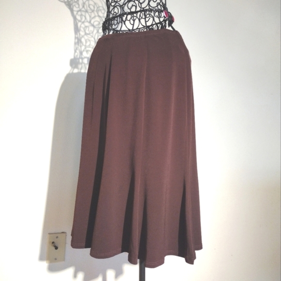 Bay Studio Dresses & Skirts - Bay Studio A-line Flare Elastic Waistband Chocolate Brown Skirt Size PM